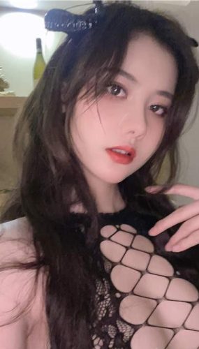 就是阿朱啊 – 红彤彤的小脸蛋儿朱朱 [24P/60MB]